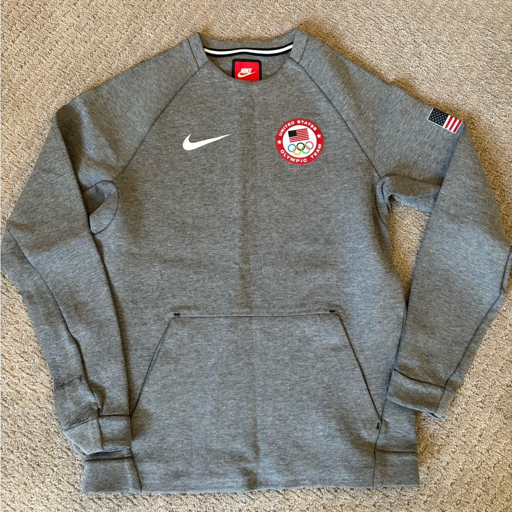 Team USA Olympic Nike Crew Neck Sweatshirt